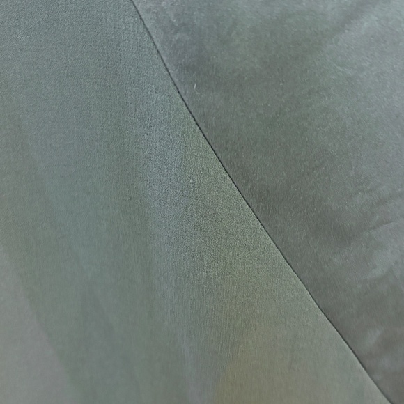 EILEEN FISHER - 2 piece Blouse and Jacket - Picture 5 of 12